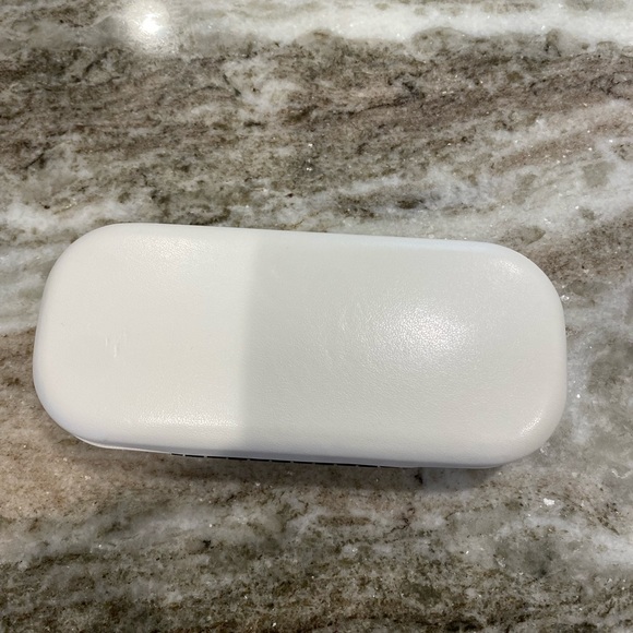 Marc Jacobs Sunglasses - Picture 8 of 8